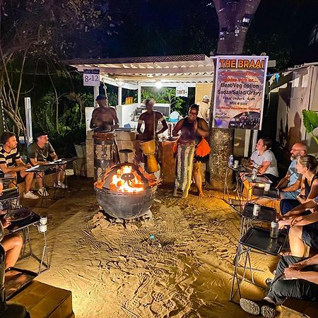 Victoria Falls Backpackers Lodge- Camp Sites Εξωτερικό φωτογραφία