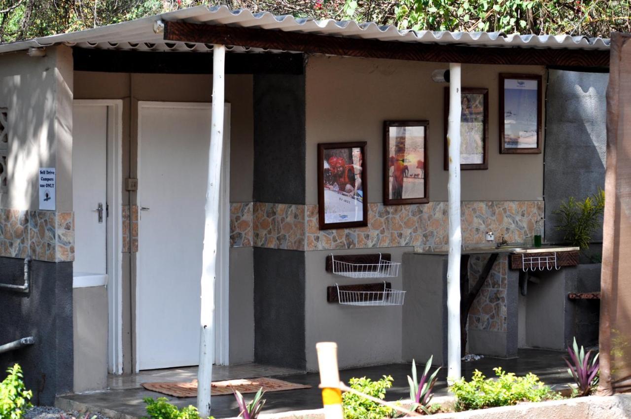 Victoria Falls Backpackers Lodge- Camp Sites Εξωτερικό φωτογραφία