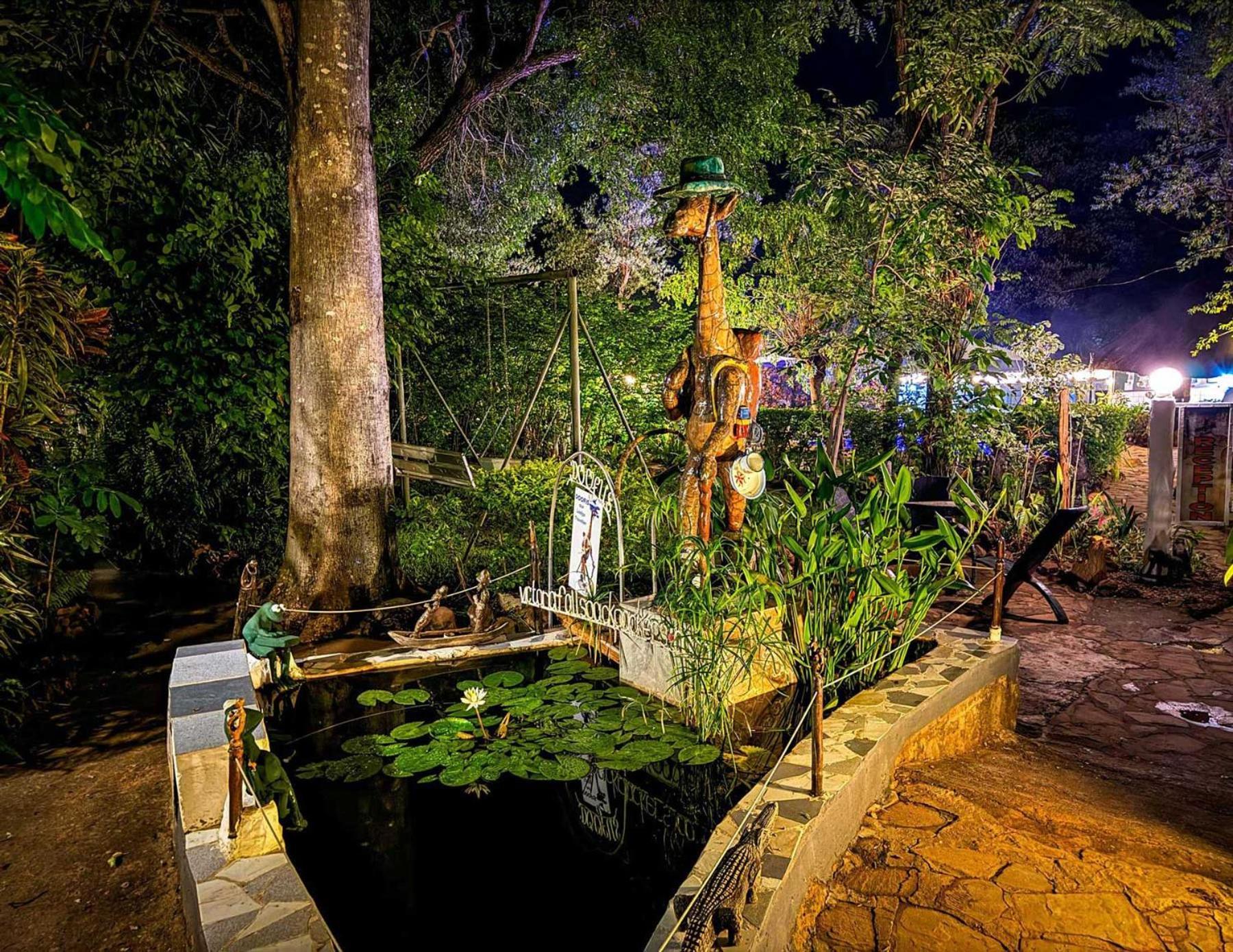 Victoria Falls Backpackers Lodge- Camp Sites Εξωτερικό φωτογραφία