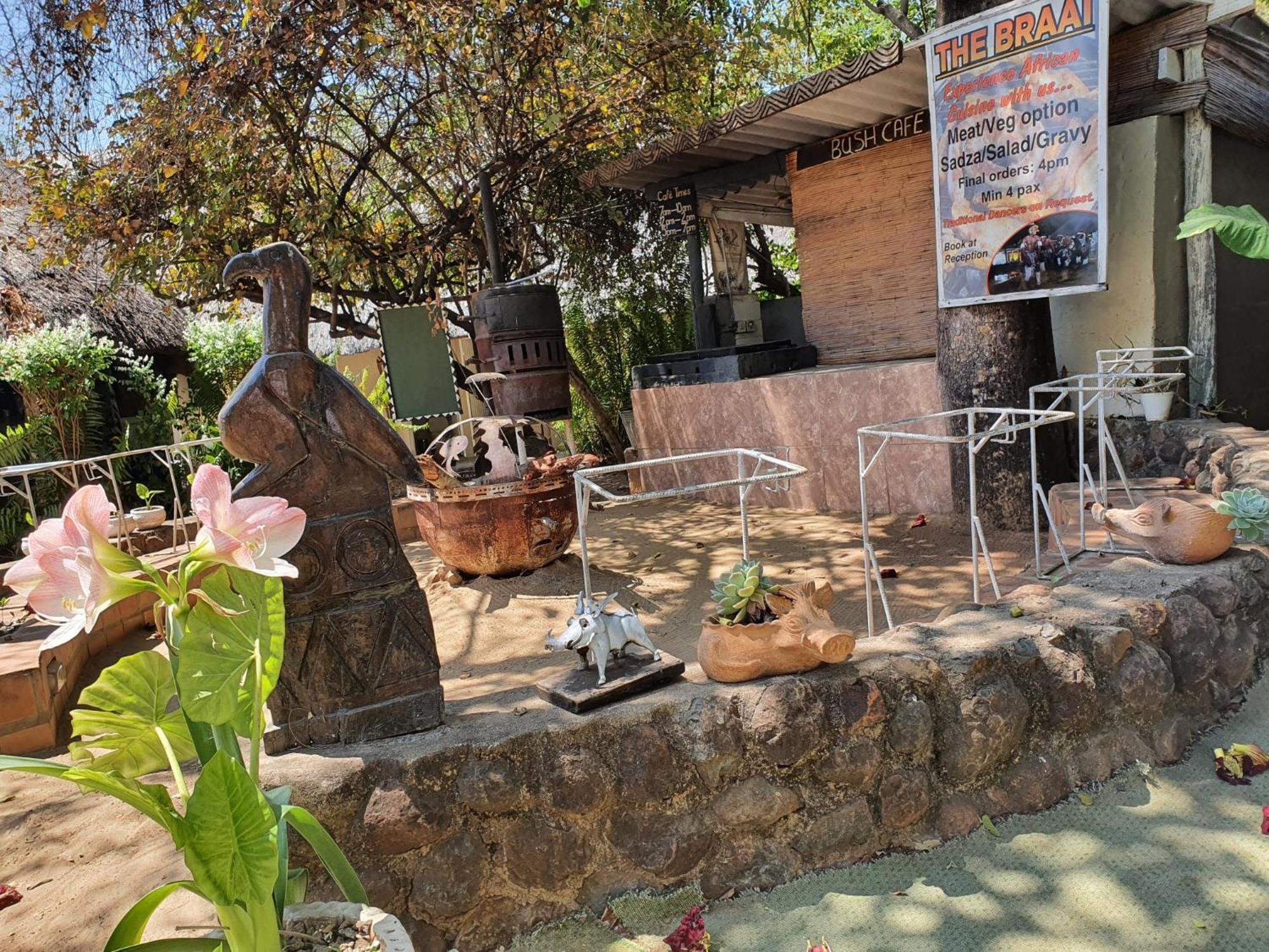 Victoria Falls Backpackers Lodge- Camp Sites Εξωτερικό φωτογραφία